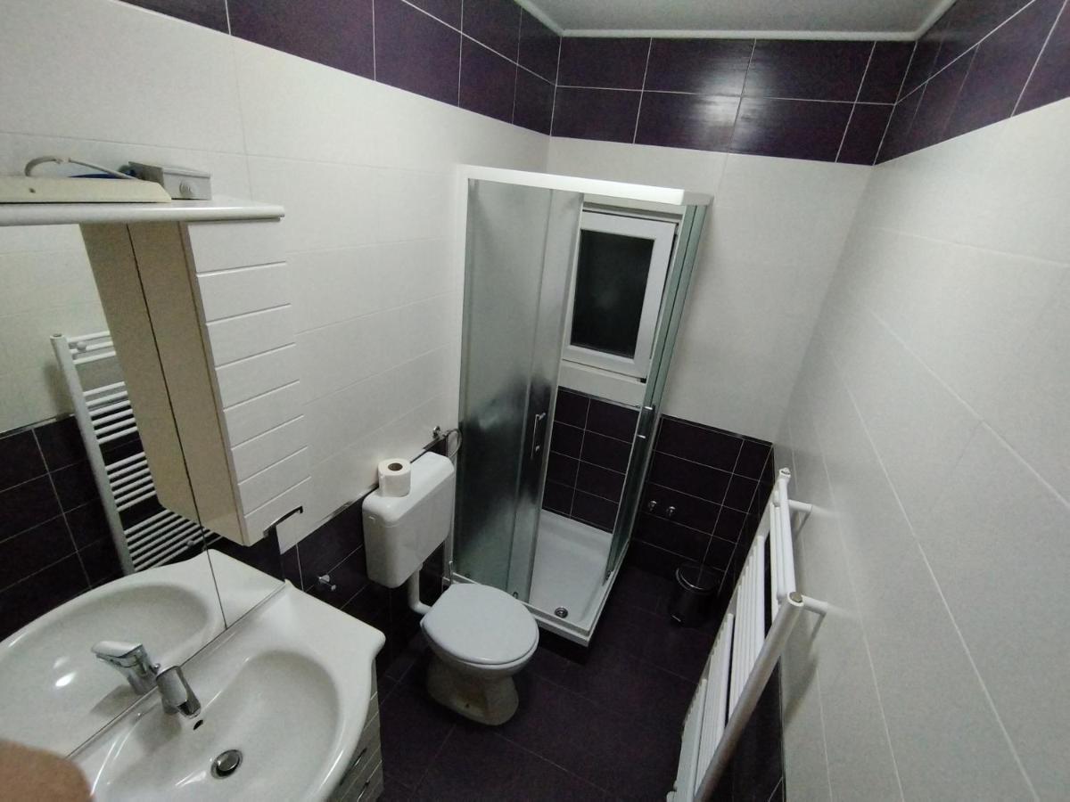 Apratman Uvala Duboka Kruscica Apartment Kruscica  Exterior photo