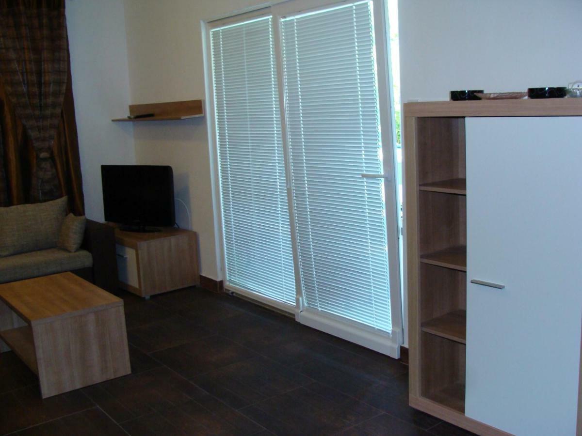 Apratman Uvala Duboka Kruscica Apartment Kruscica  Exterior photo